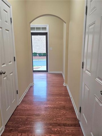 2712 Beynon Lane, Suwanee, GA 30024