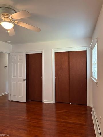 3 Jordan DR, Newport News, VA 23606