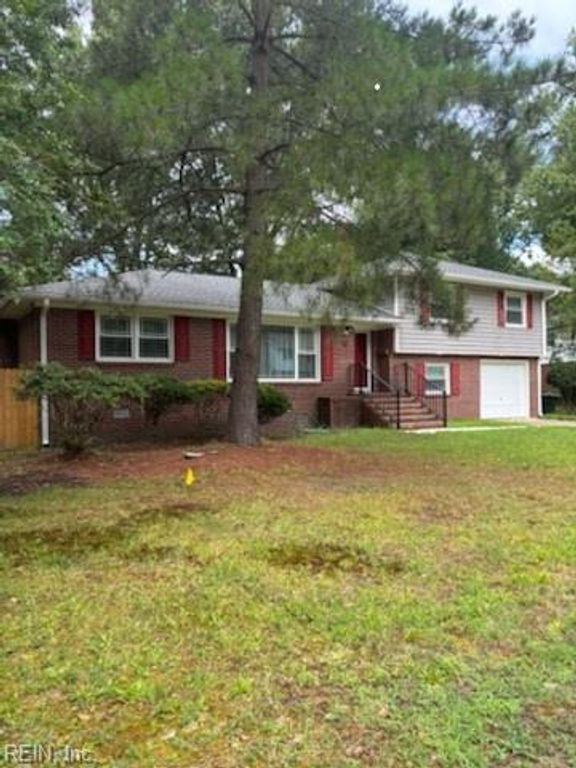 3 Jordan DR, Newport News, VA 23606