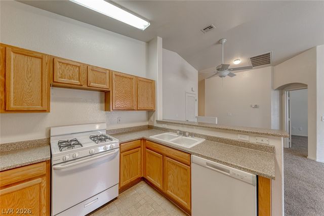 2560 Land Rush Drive, Henderson, NV 89002