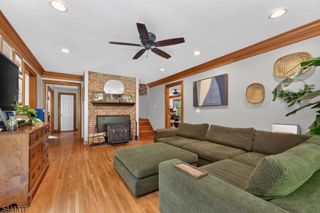 131 Philhower Ave, Califon Boro, NJ 07830