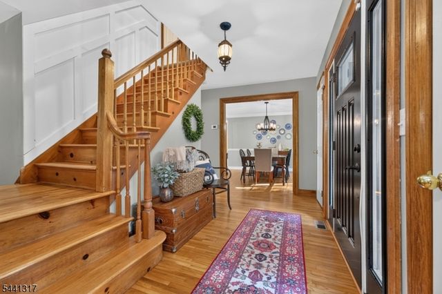 131 Philhower Ave, Califon Boro, NJ 07830