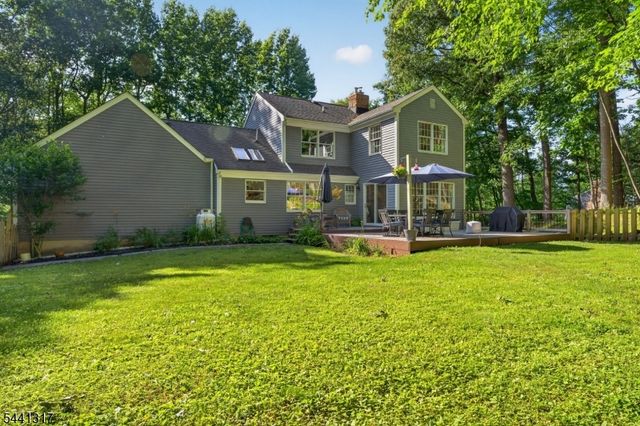 131 Philhower Ave, Califon Boro, NJ 07830