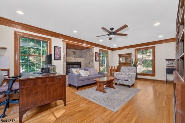 131 Philhower Ave, Califon Boro, NJ 07830