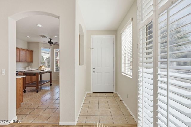 3665 E SUNDANCE Avenue, Gilbert, AZ 85297