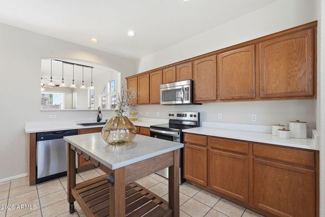 3665 E SUNDANCE Avenue, Gilbert, AZ 85297