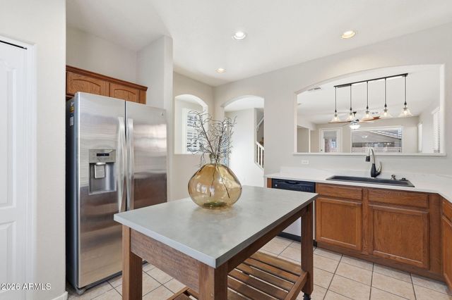 3665 E SUNDANCE Avenue, Gilbert, AZ 85297