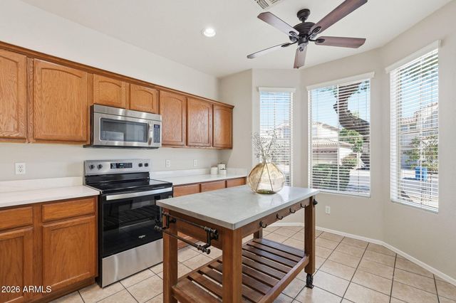 3665 E SUNDANCE Avenue, Gilbert, AZ 85297