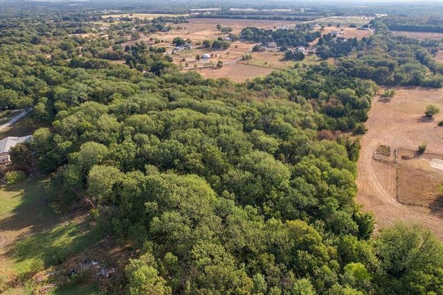 435 County Road 4446, Whitewright, TX 75491