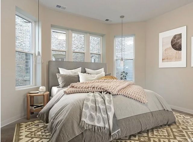 2325 S California Avenue, Chicago, IL 60608