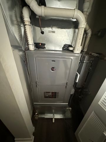 2325 S California Avenue, Chicago, IL 60608