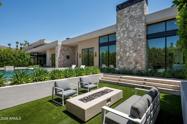 6535 N 40TH Place, Paradise Valley, AZ 85253