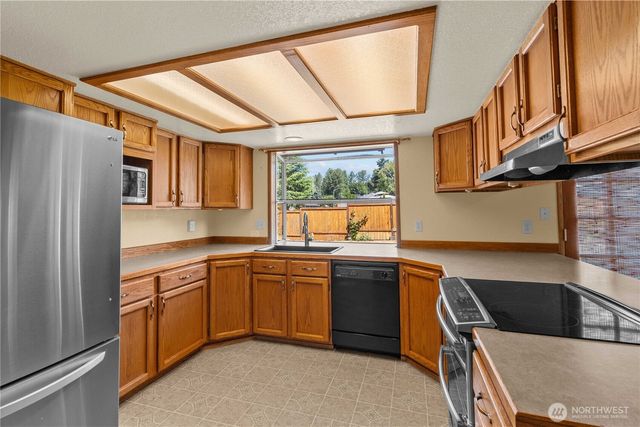 13700 SE 201st Street, Kent, WA 98042