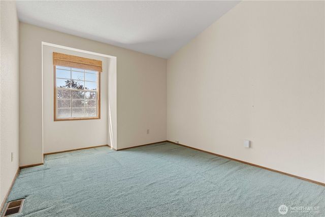 13700 SE 201st Street, Kent, WA 98042