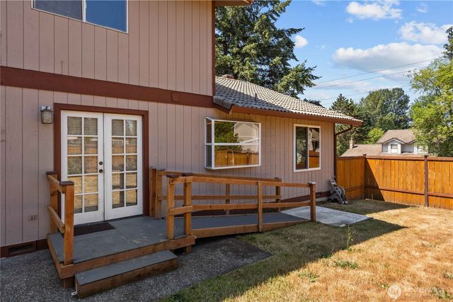 13700 SE 201st Street, Kent, WA 98042