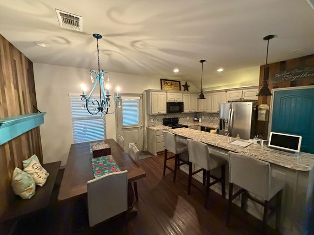 7902 Avenue L, Lubbock, TX 79423