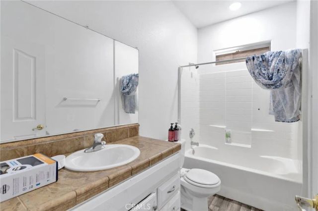 16255 Seneca Road, Victorville, CA 92395