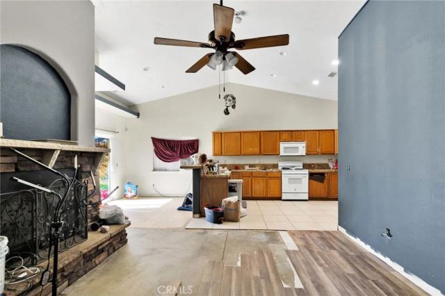 16255 Seneca Road, Victorville, CA 92395