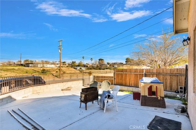16255 Seneca Road, Victorville, CA 92395