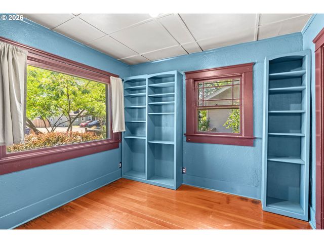936 CHAMBERS St, Eugene, OR 97402