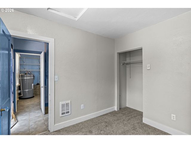 936 CHAMBERS St, Eugene, OR 97402