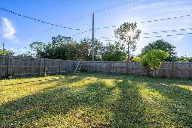 2591 47th TER SW A, Naples, FL 34116