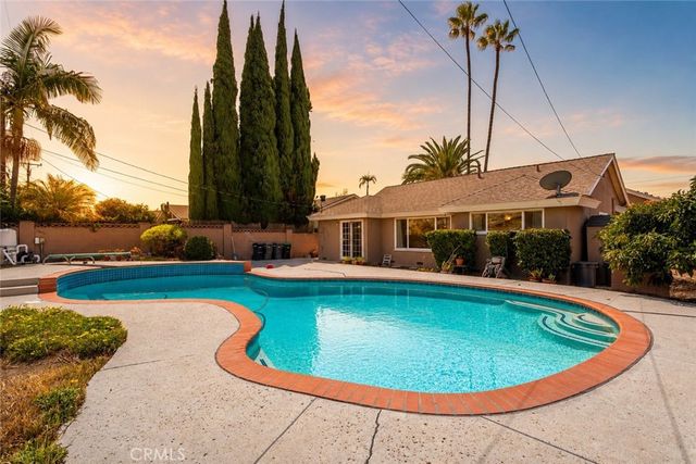 2561 Campbell, La Habra, CA 90631