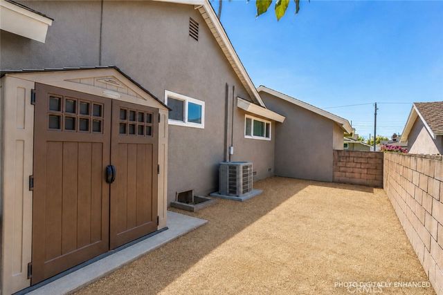 2561 Campbell, La Habra, CA 90631