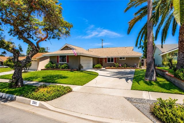 2561 Campbell, La Habra, CA 90631