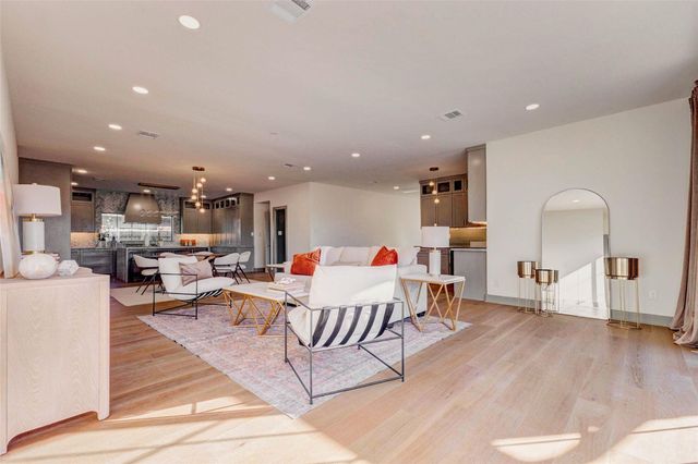 1803 Willowmoss Court, Houston, TX 77008