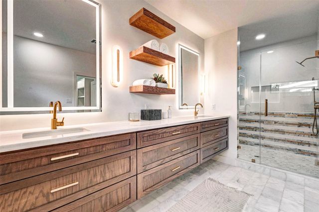 1803 Willowmoss Court, Houston, TX 77008