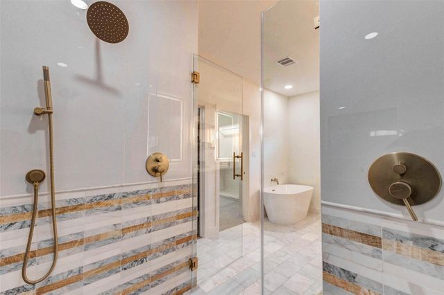 1803 Willowmoss Court, Houston, TX 77008