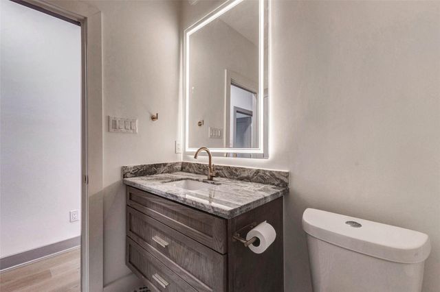 1803 Willowmoss Court, Houston, TX 77008