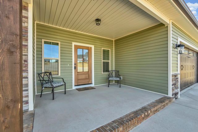 521 Hillview Knoll Lane, Greer, SC 29651