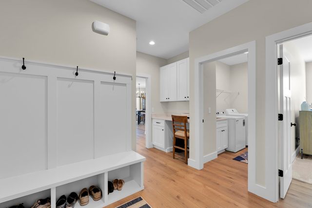 521 Hillview Knoll Lane, Greer, SC 29651