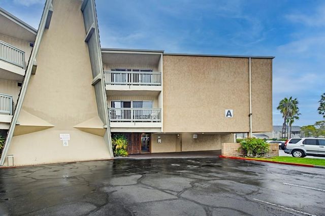 4444 W Point Loma Blvd 25, San Diego, CA 92107