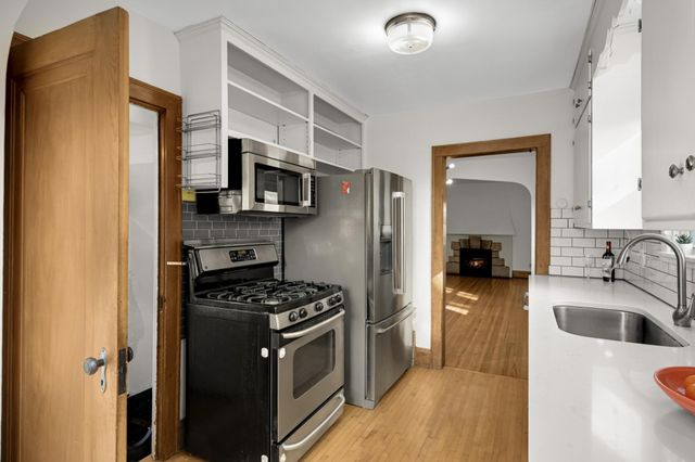 5322 35th Avenue S, Minneapolis, MN 55417