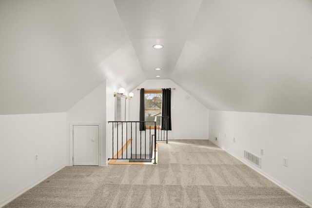 5322 35th Avenue S, Minneapolis, MN 55417