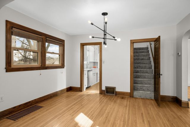 5322 35th Avenue S, Minneapolis, MN 55417