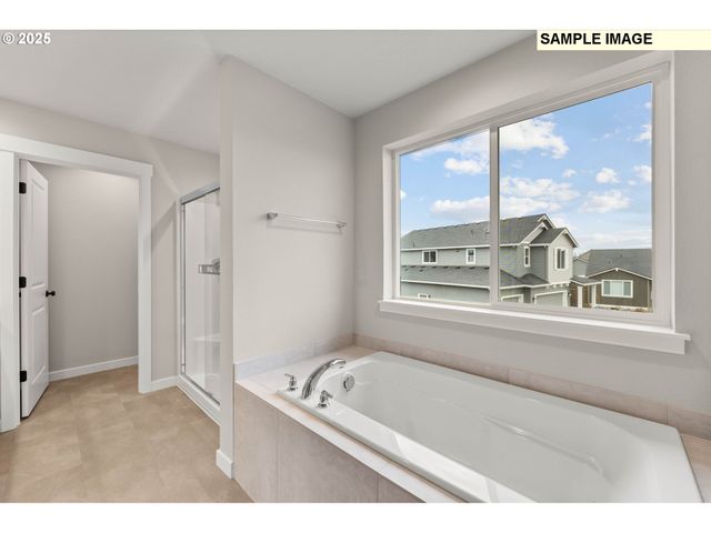 2817 Ne Claire Rd 208, Estacada, OR 97023