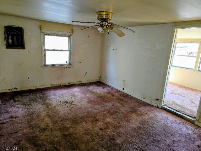 50 Canal St, South Bound Brook Boro, NJ 08880