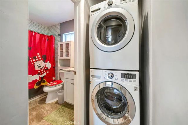 11702 Ruthelen, Los Angeles, CA 90047