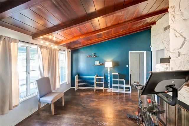 11702 Ruthelen, Los Angeles, CA 90047