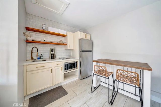 11702 Ruthelen, Los Angeles, CA 90047