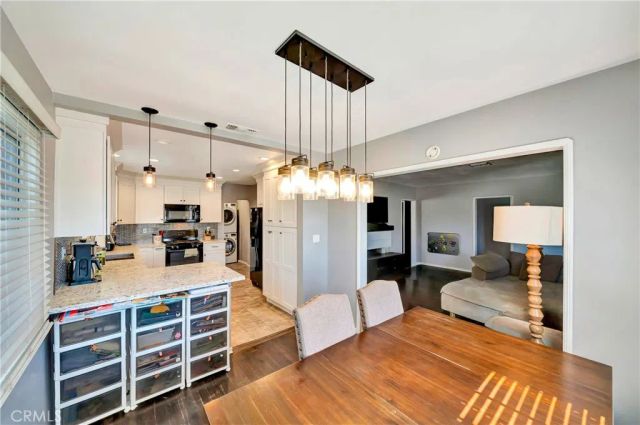 11702 Ruthelen, Los Angeles, CA 90047