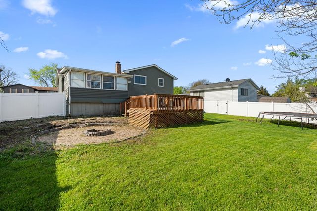 4954 W 86th Place, Crown Point, IN 46307