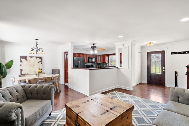 4954 W 86th Place, Crown Point, IN 46307