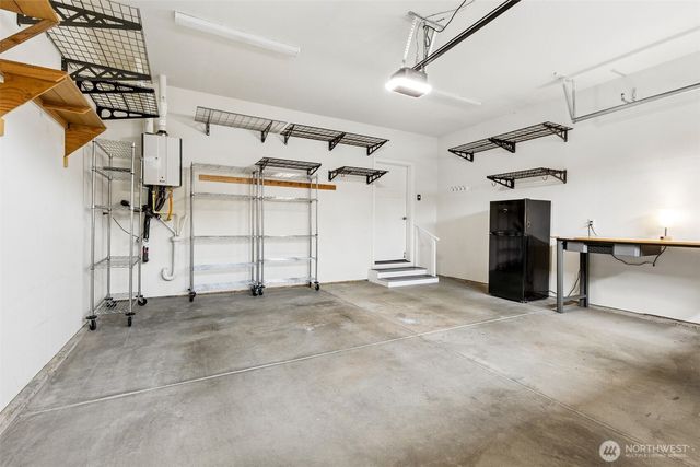 5605 Reef Lane NE, Olympia, WA 98516