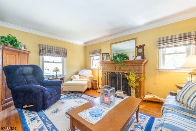 23 Lincoln Ave, North Arlington Boro, NJ 07031