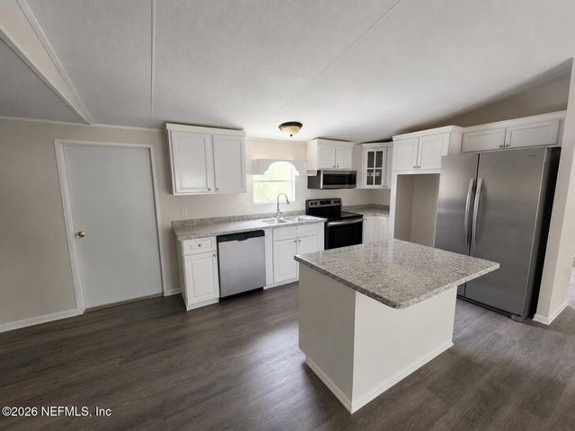 6705 AUTUMNWOOD Court, Keystone Heights, FL 32656